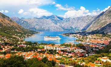 Uçaklı Vizesiz Büyük Balkan Turu İzmir`den Direkt Uçuş (7 Gece Konaklama) Ekim, Ara Tatil ve Sömestr