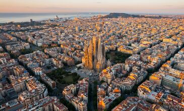 İzmir'den Direkt Uçuş Barcelona Turu (Sevgililer Günü)
