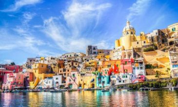 Uçaklı Akdeniz`in İncileri Güney İtalya & Amalfi Kıyıları & Puglia & Capri Adası Turu