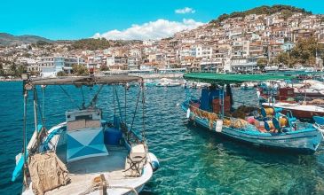 Midilli Adası Tatil Paketi (Feribot Bileti ve Blue Sea Hotel 2 Gece Konaklama)